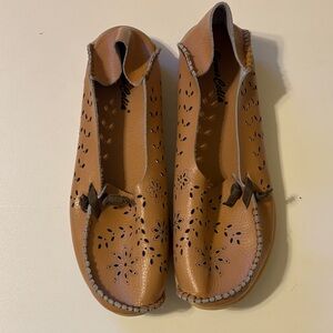 Comfort Floral Perforated Tan Moccasins